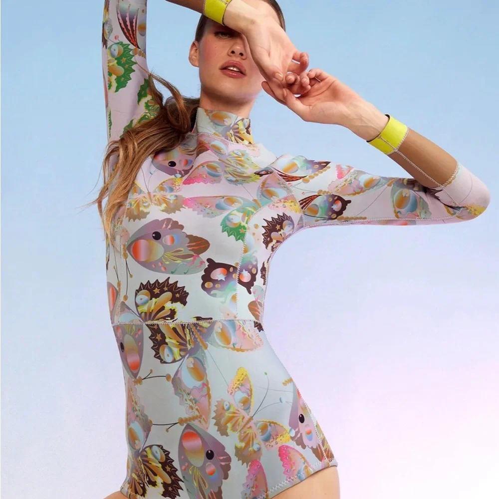 Sunrise Butterfly Wetsuit - size M - Picture 1 of 1